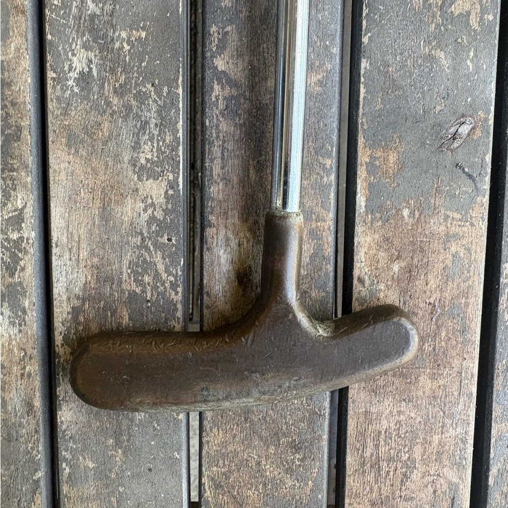 Vintage John W. Mahoney Brass Putter